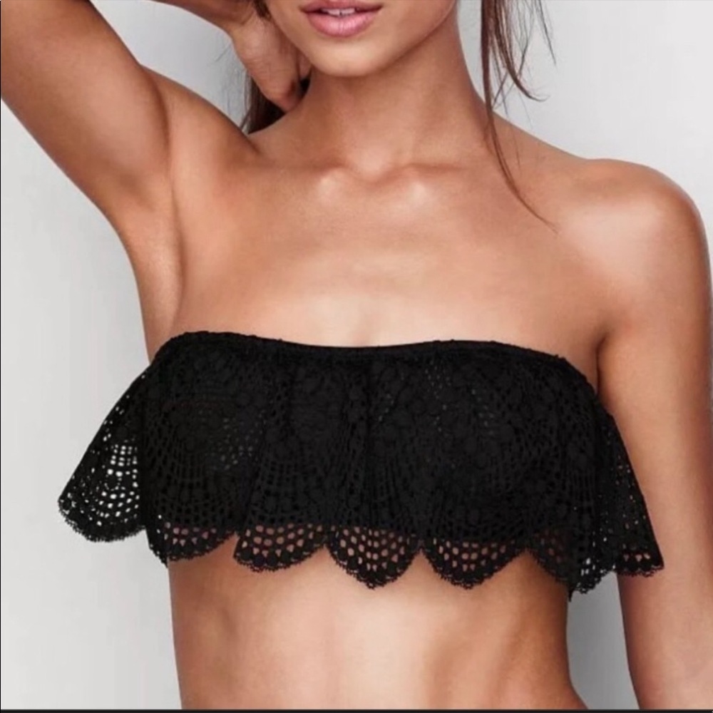 Victoria’s Secret black lace bandeau bralette size medium